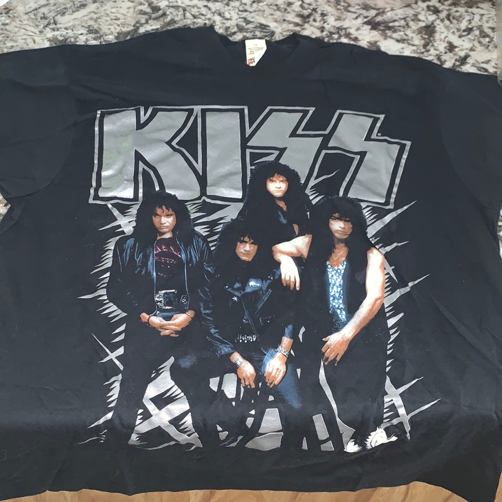 Vintage Kiss band tee